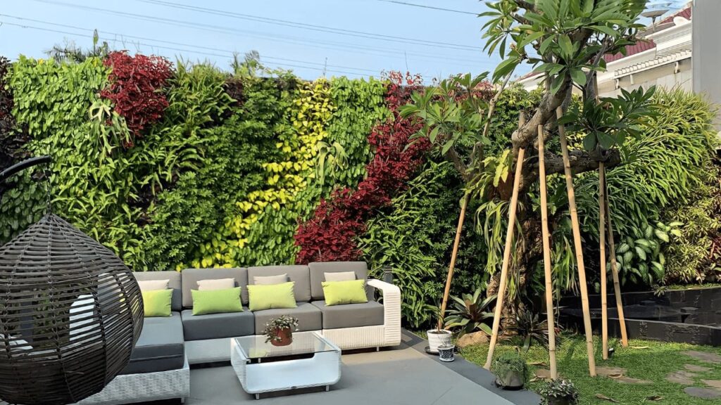 Tukang Taman | Gaes taman landscape jasa Vertical Garden Tanaman Hidup
